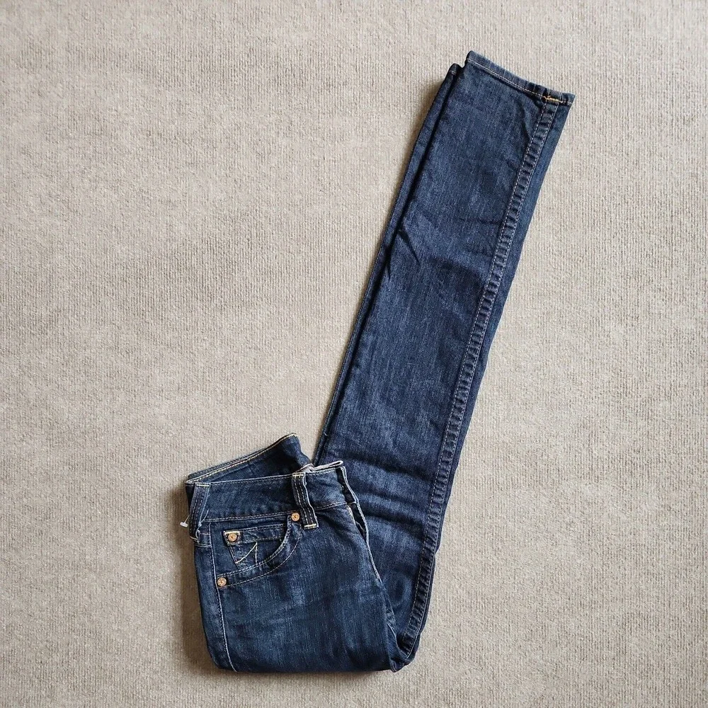 True Religion Skinny Leg Jeans Womens Size 26 Blue Dark Wash Flap Pockets Stretc